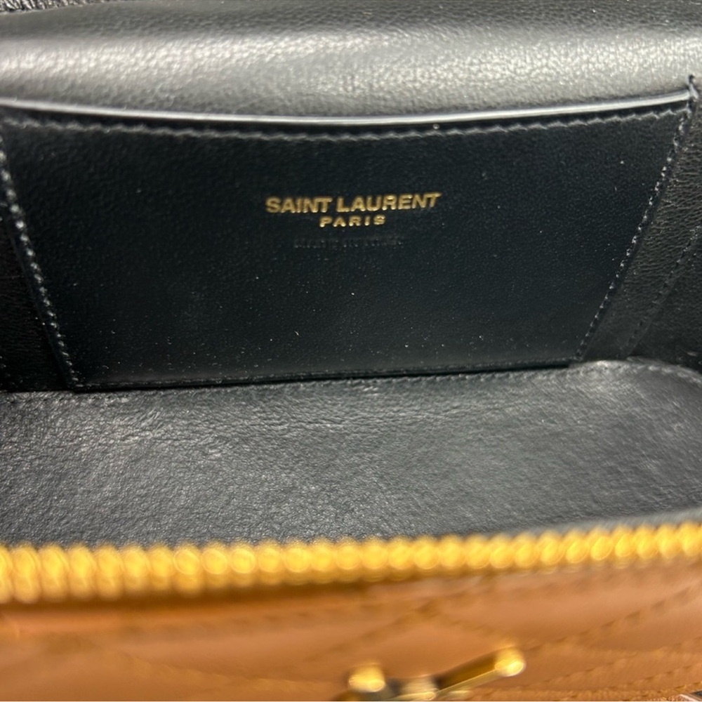 SOLD!!!!!!Women Saint Laurent YSL Gabby, lambskin vanity bag with shoulder strap - Picture 9 of 13